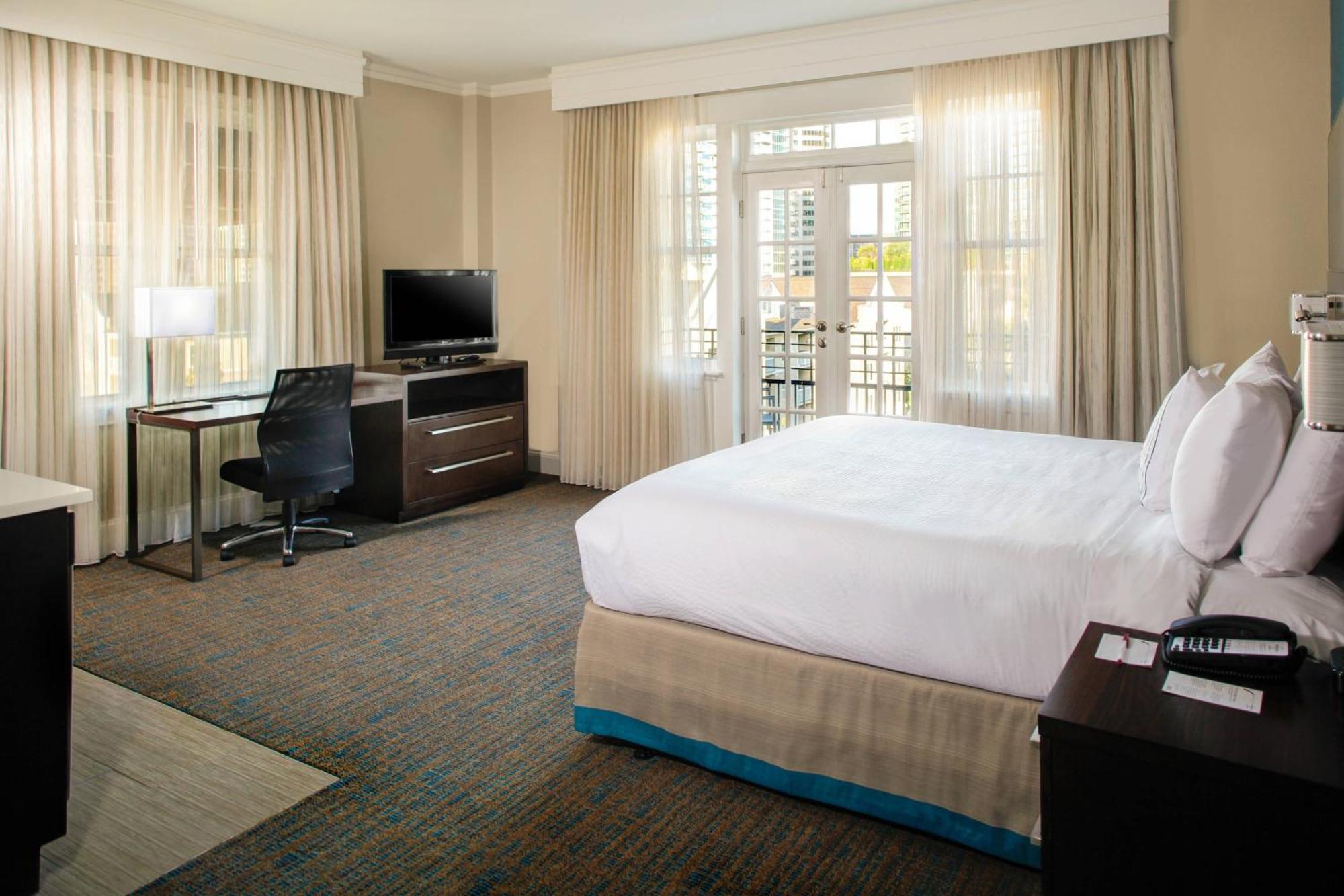Residence Inn By Marriott Atlanta Midtown/Georgia Tech Zewnętrze zdjęcie